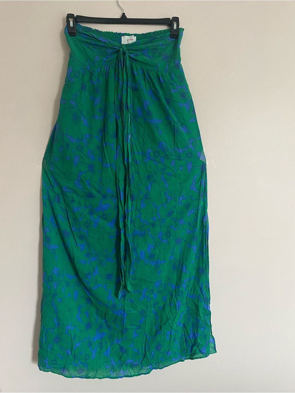 XiRENA Green and Blue Floral Swim Sarong Cover-Up
